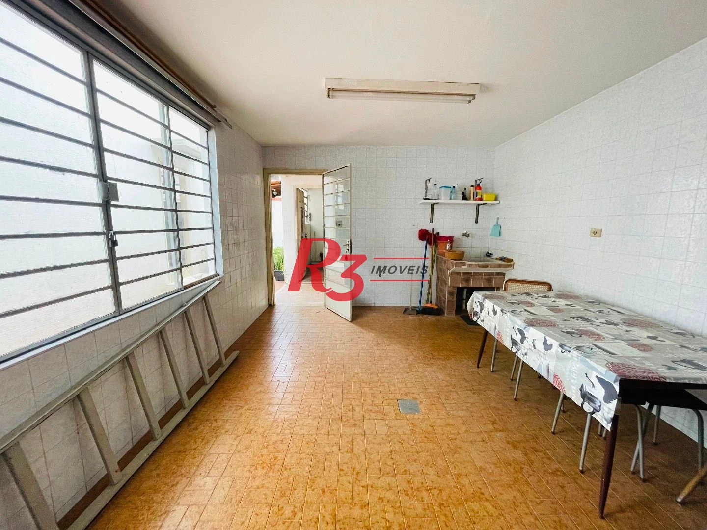 Sobrado para alugar, 250 m² por R$ 9.000,00/mês - Aparecida - Santos/SP