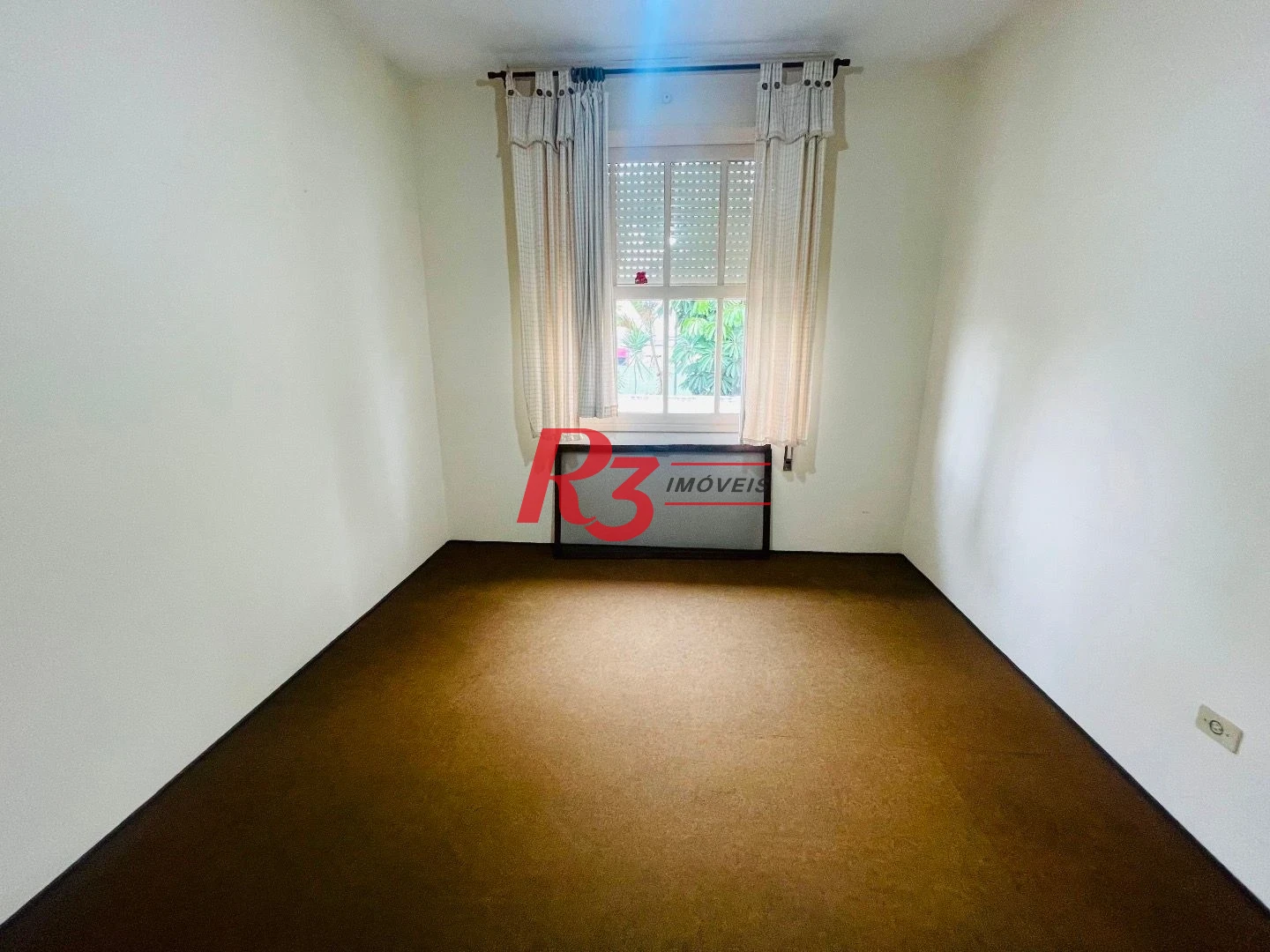 Sobrado para alugar, 250 m² por R$ 9.000,00/mês - Aparecida - Santos/SP