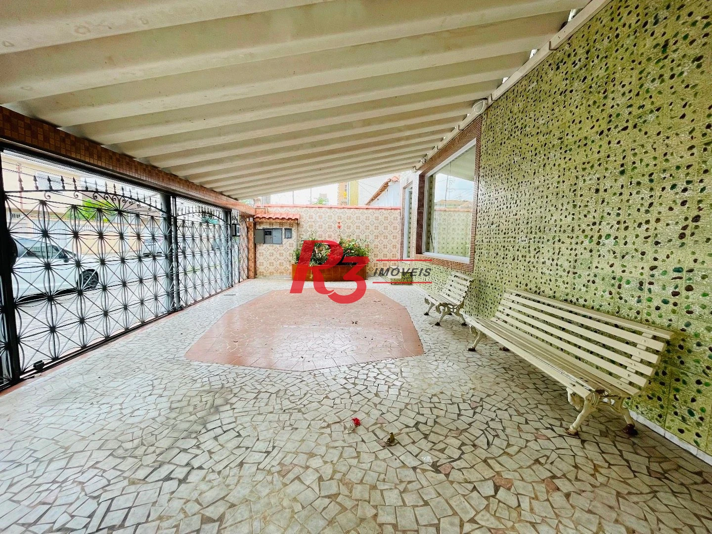 Sobrado para alugar, 250 m² por R$ 9.000,00/mês - Aparecida - Santos/SP