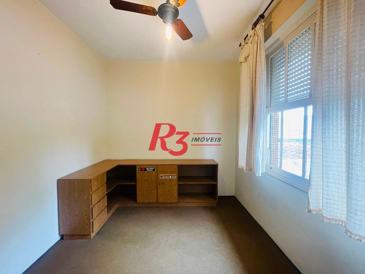 Sobrado para alugar, 250 m² por R$ 9.000,00/mês - Aparecida - Santos/SP