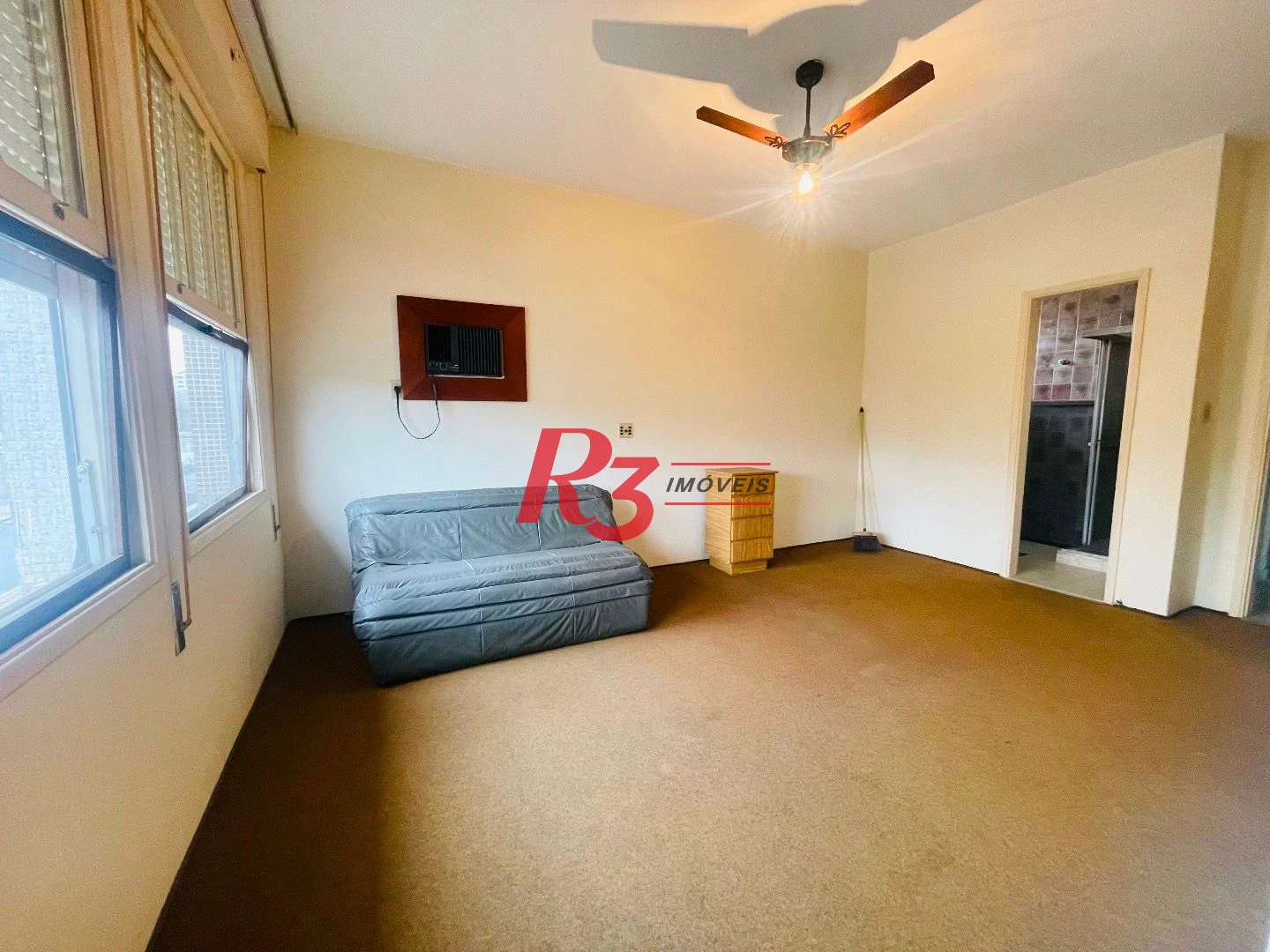 Sobrado para alugar, 250 m² por R$ 9.000,00/mês - Aparecida - Santos/SP