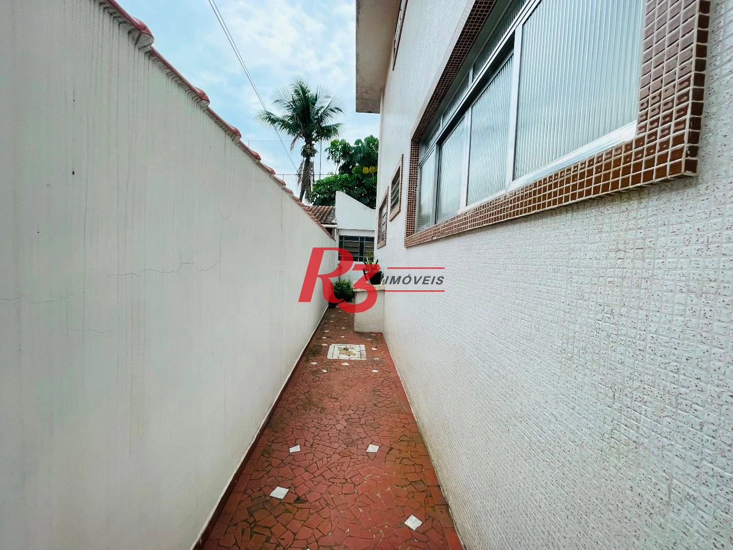 Sobrado para alugar, 250 m² por R$ 9.000,00/mês - Aparecida - Santos/SP