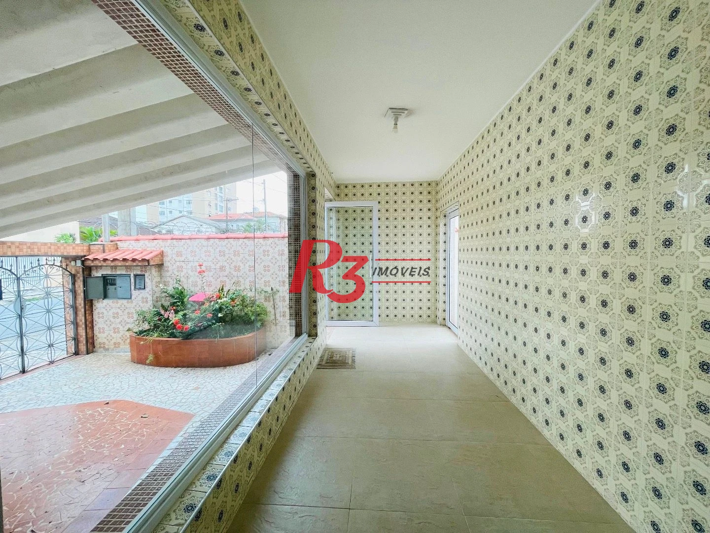 Sobrado para alugar, 250 m² por R$ 9.000,00/mês - Aparecida - Santos/SP