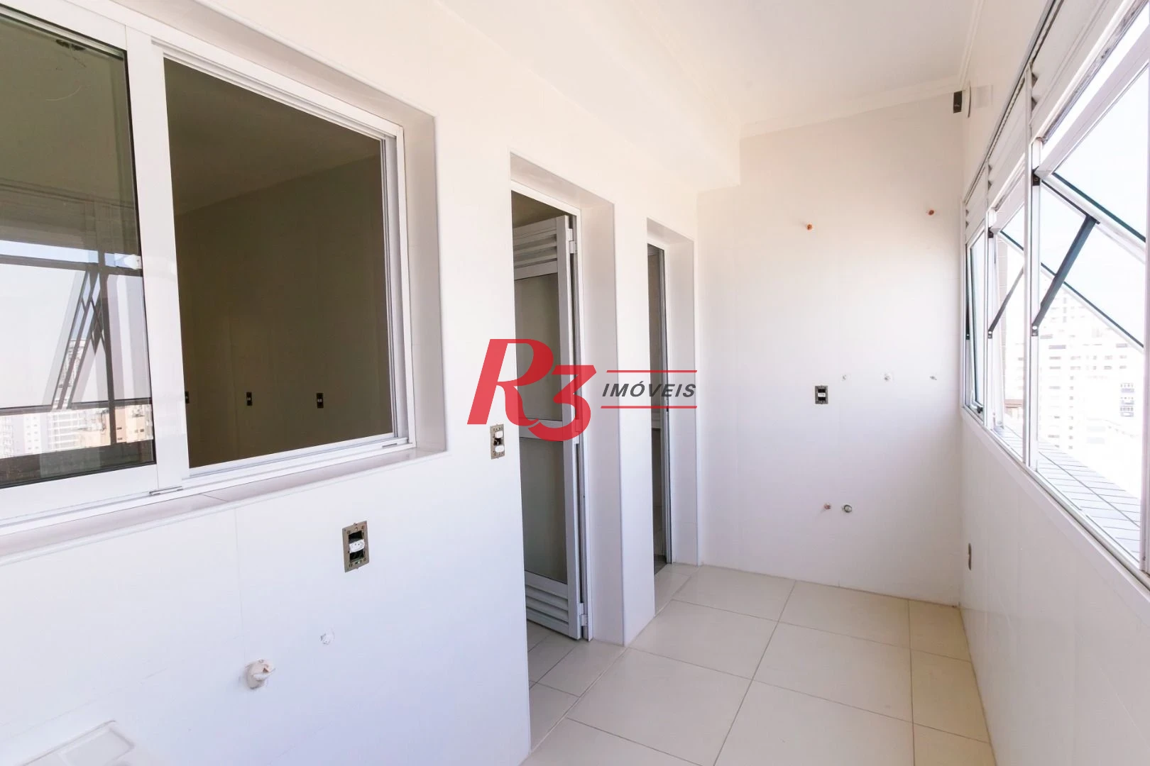 Apartamento à venda, 210 m² por R$ 3.300.000,00 - Embaré - Santos/SP