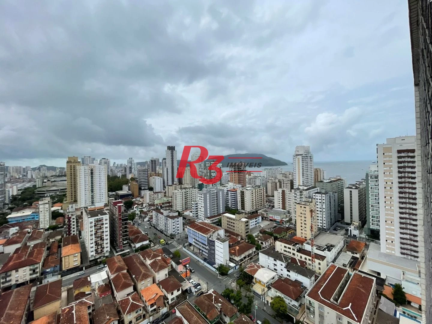 Apartamento com 3 dormitórios à venda, 155 m² por R$ 2.330.000,00 - Embaré - Santos/SP