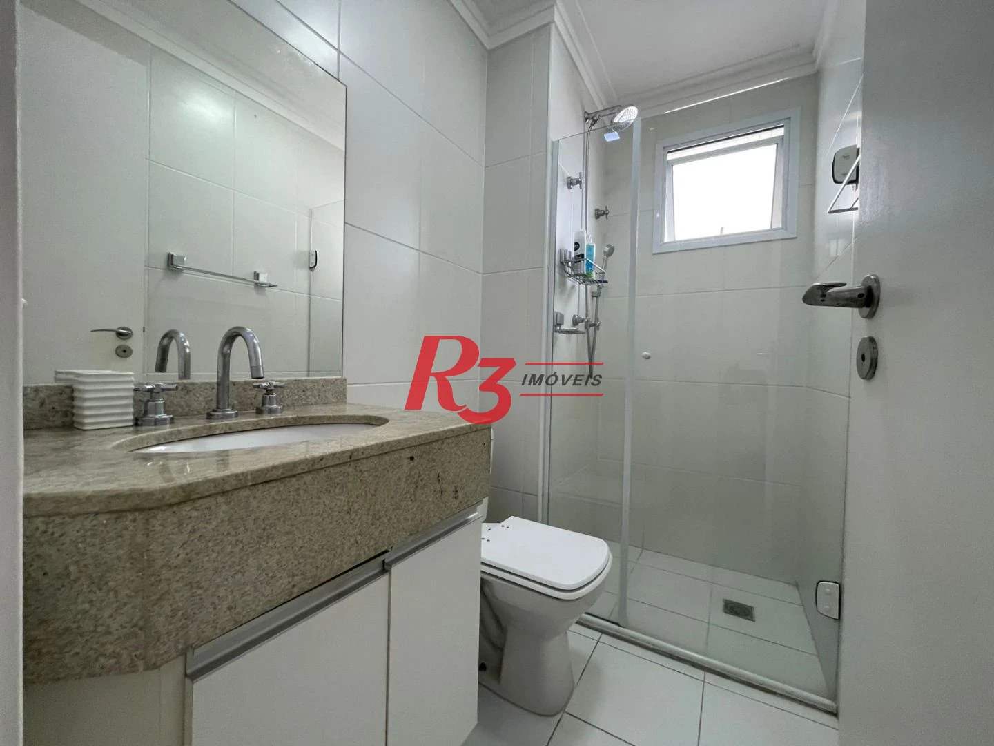 Apartamento com 3 dormitórios à venda, 155 m² por R$ 2.330.000,00 - Embaré - Santos/SP