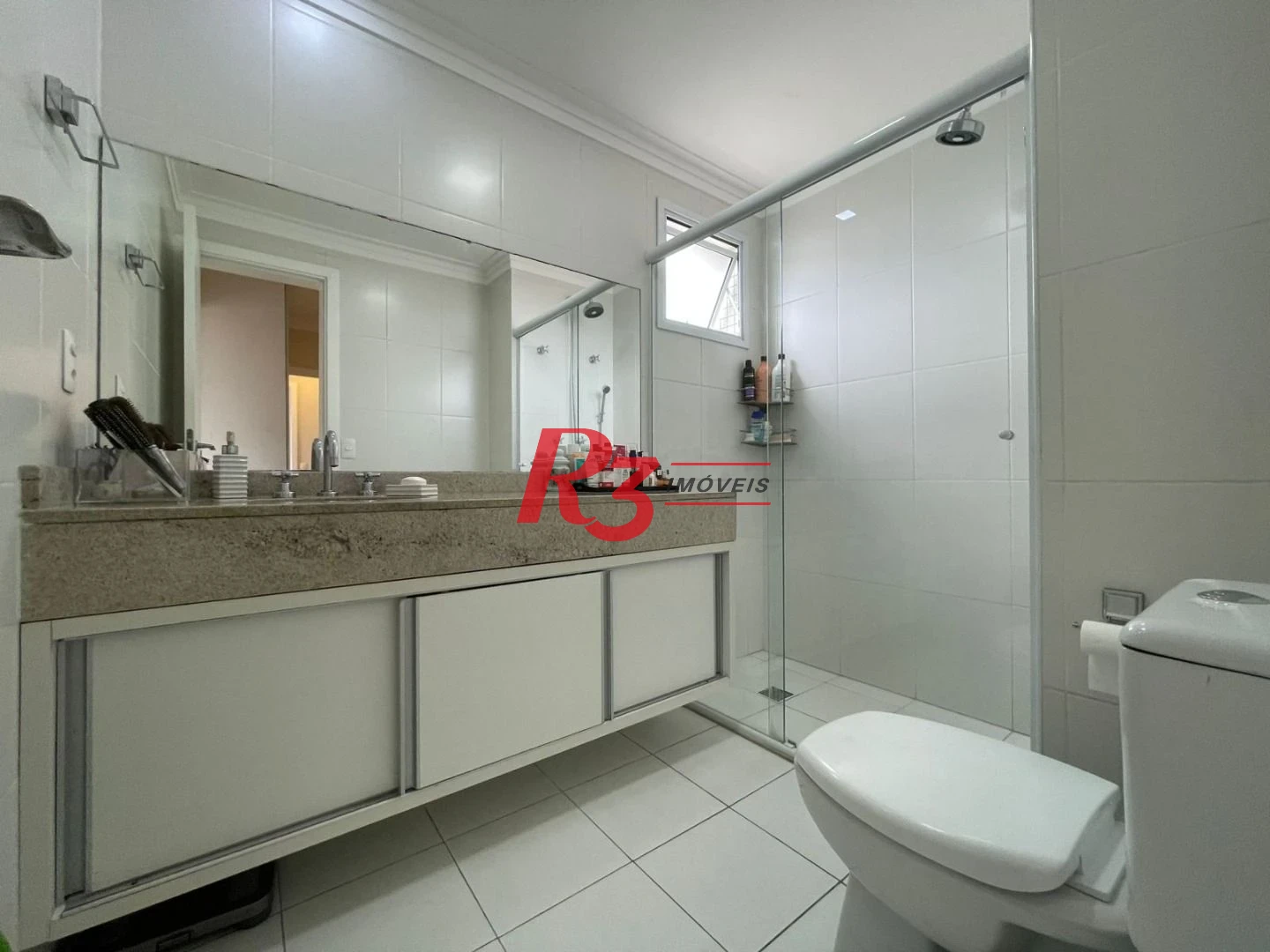 Apartamento com 3 dormitórios à venda, 155 m² por R$ 2.330.000,00 - Embaré - Santos/SP