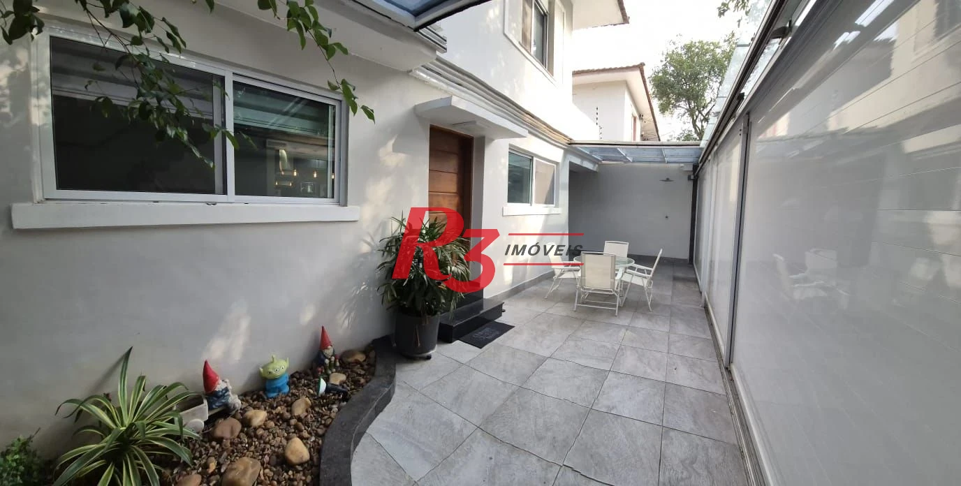 Sobrado à venda, 156 m² por R$ 1.385.000,00 - Embaré - Santos/SP