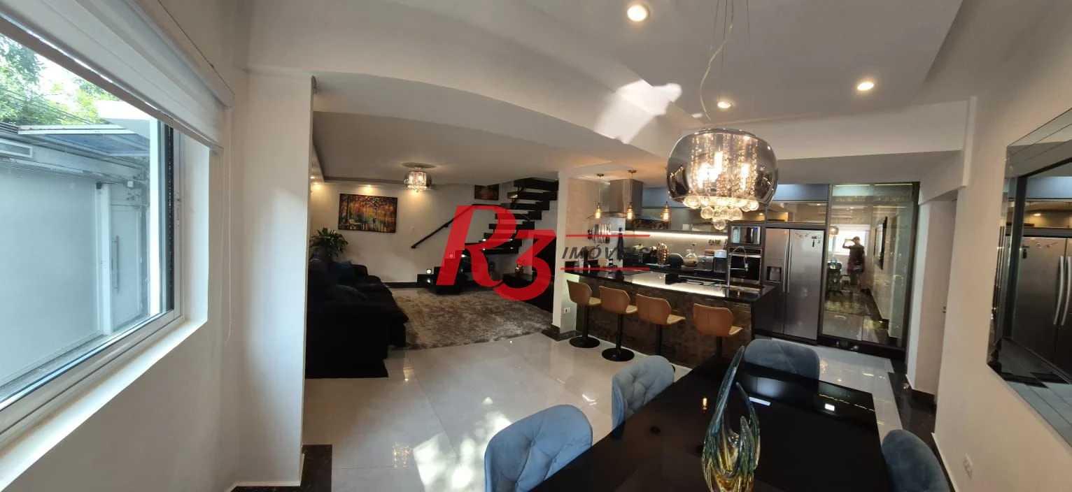 Sobrado à venda, 156 m² por R$ 1.385.000,00 - Embaré - Santos/SP