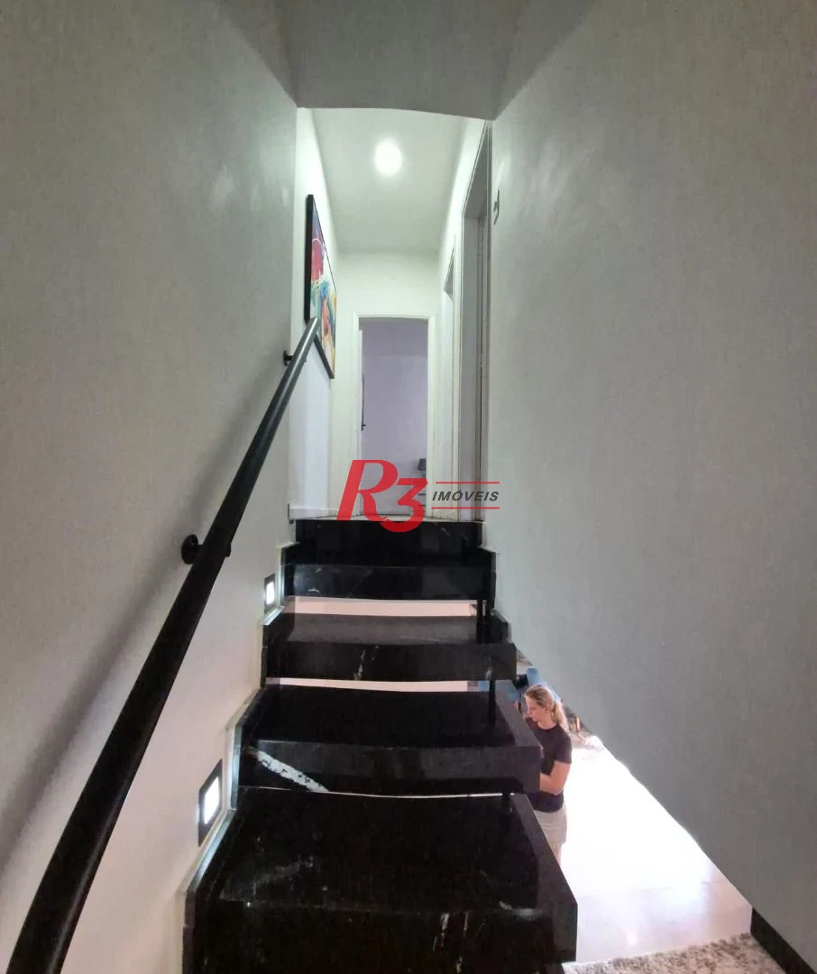 Sobrado à venda, 156 m² por R$ 1.385.000,00 - Embaré - Santos/SP