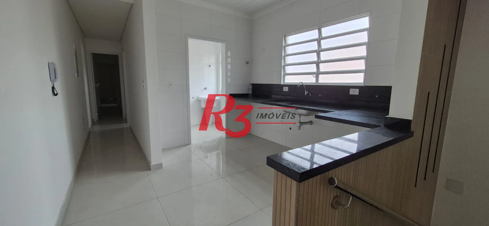 Casa com 3 dormitórios à venda, 155 m² por R$ 1.300.000,00 - Embaré - Santos/SP