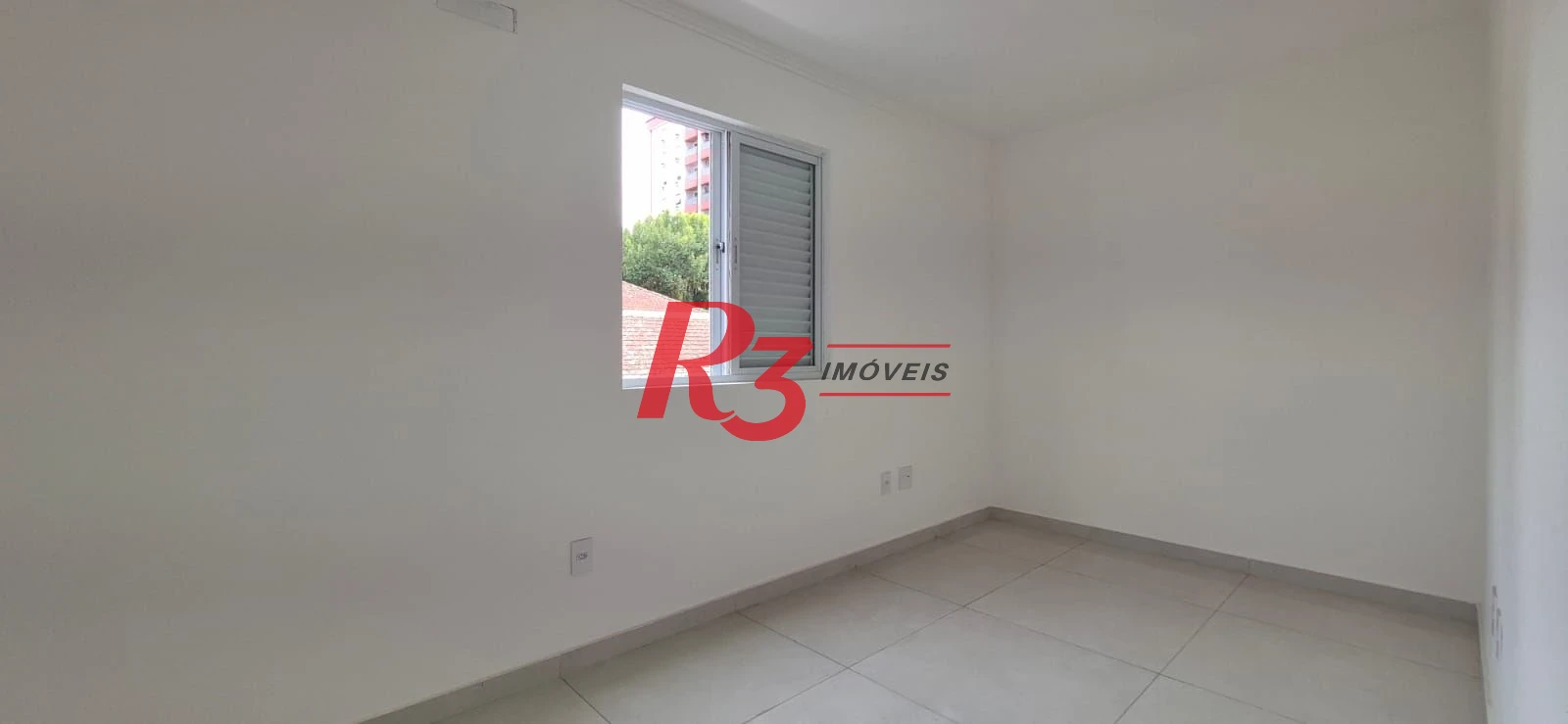 Casa com 3 dormitórios à venda, 155 m² por R$ 1.300.000,00 - Embaré - Santos/SP