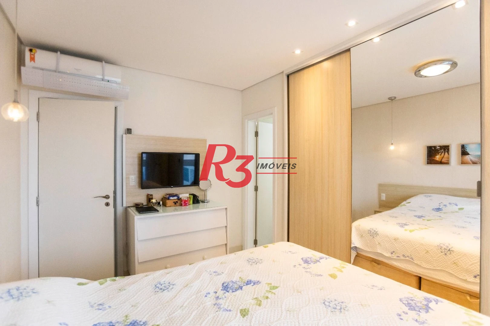 Apartamento com 1 dormitório à venda, 96 m² por R$ 1.710.000,00 - Aparecida - Santos/SP