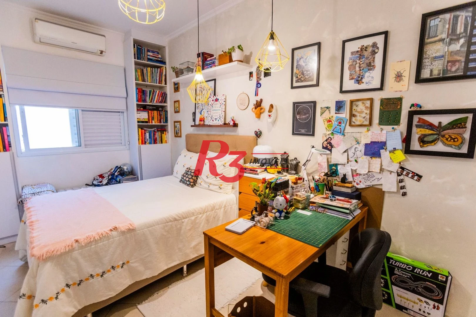 Casa à venda, 162 m² por R$ 990.000,00 - Estuário - Santos/SP