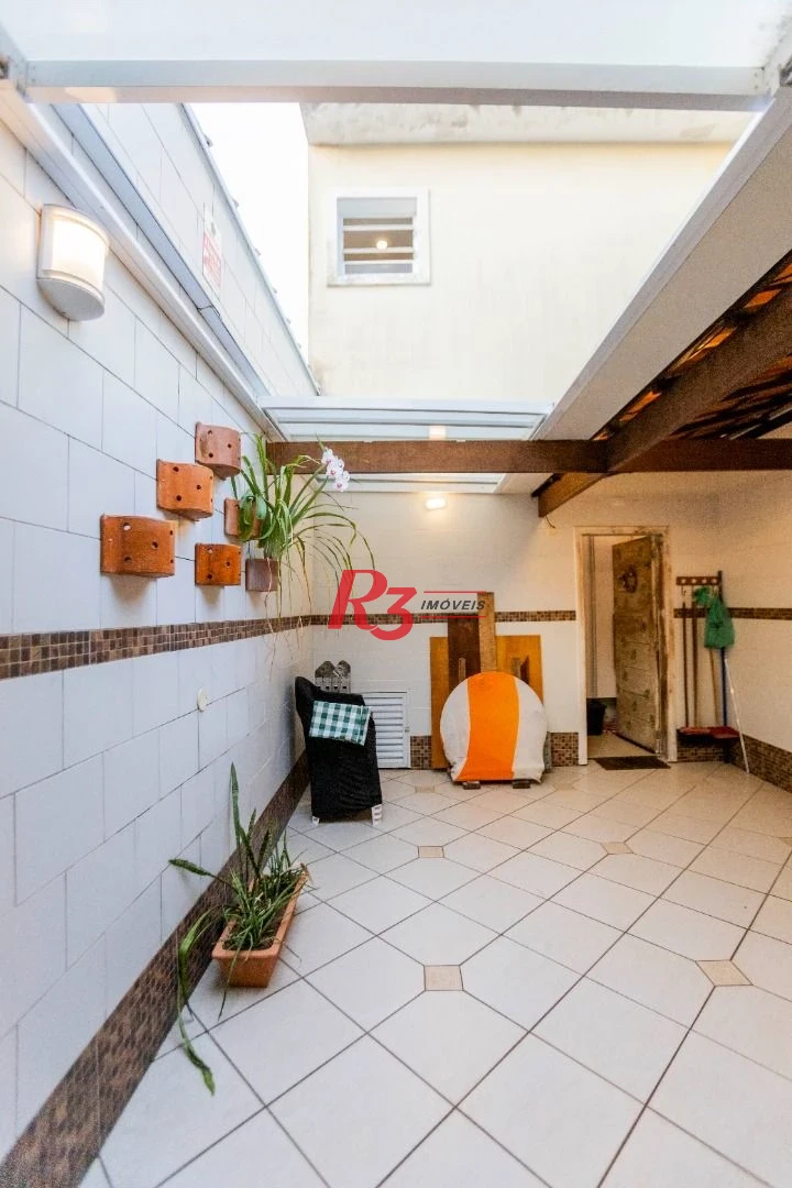 Casa à venda, 162 m² por R$ 990.000,00 - Estuário - Santos/SP