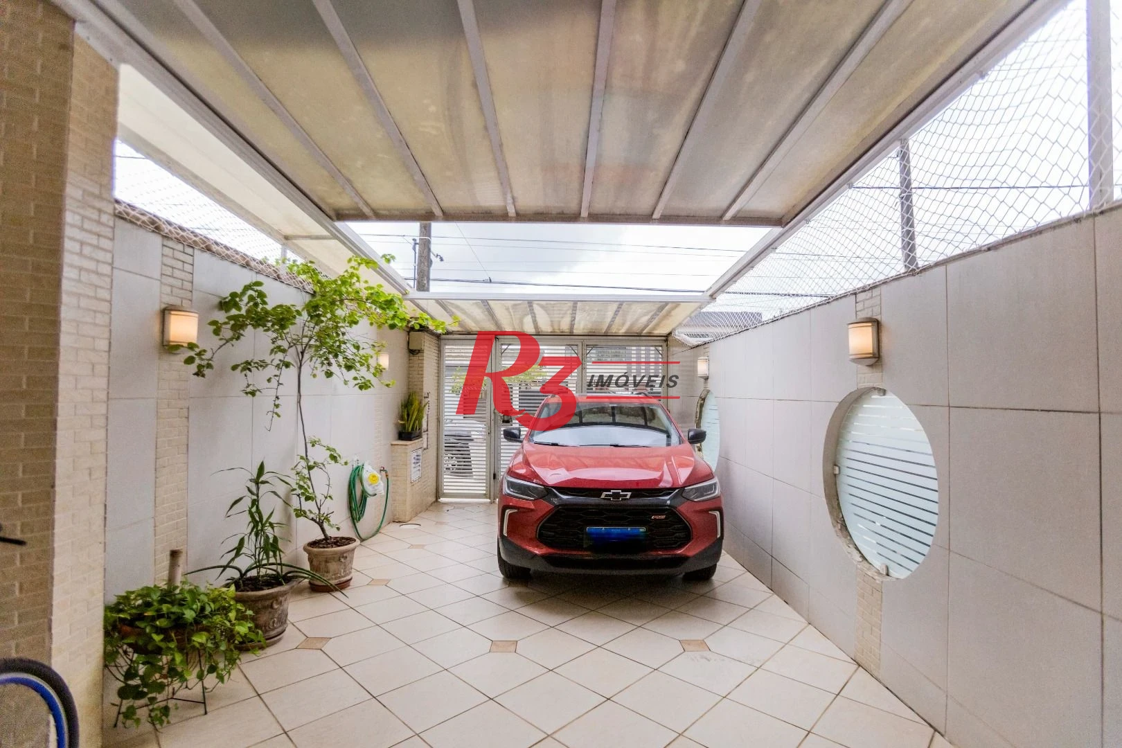 Casa à venda, 162 m² por R$ 990.000,00 - Estuário - Santos/SP