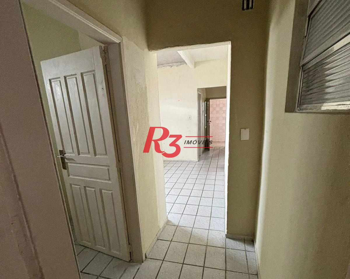 Casa com 6 dormitórios à venda, 200 m² por R$ 300.000,00 - Conjunto Residencial Humaitá - São Vicente/SP