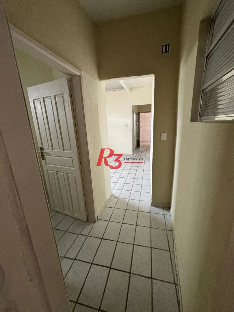 Casa com 6 dormitórios à venda, 200 m² por R$ 300.000,00 - Conjunto Residencial Humaitá - São Vicente/SP