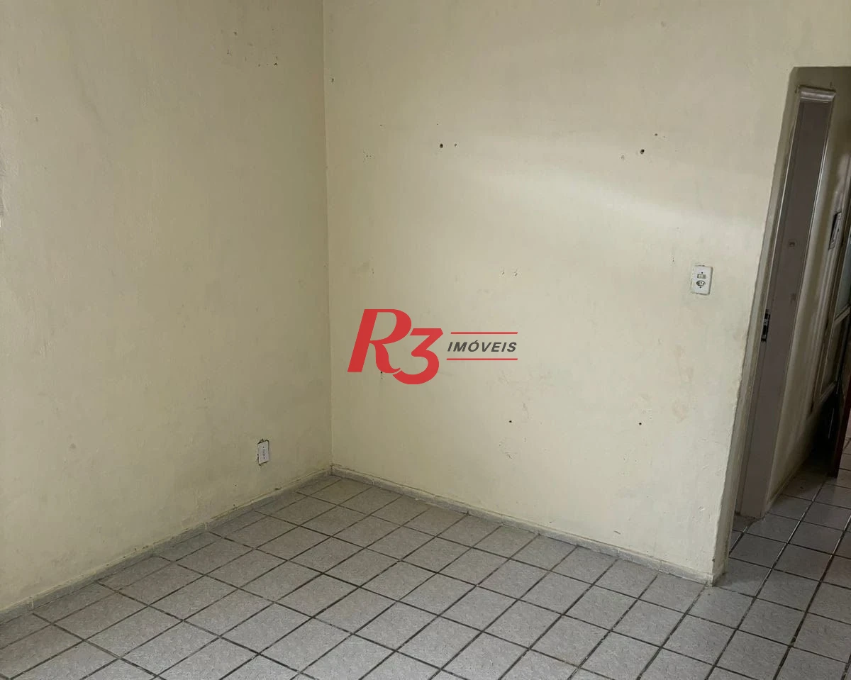 Casa com 6 dormitórios à venda, 200 m² por R$ 300.000,00 - Conjunto Residencial Humaitá - São Vicente/SP