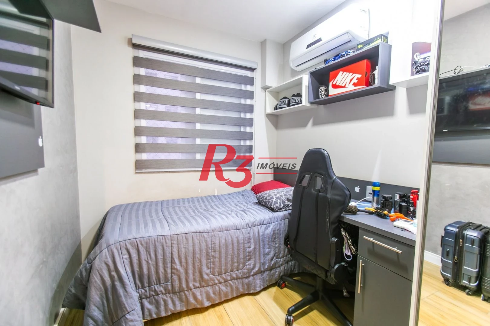 Apartamento com 3 dormitórios à venda, 84 m² por R$ 840.000,00 - Marapé - Santos/SP