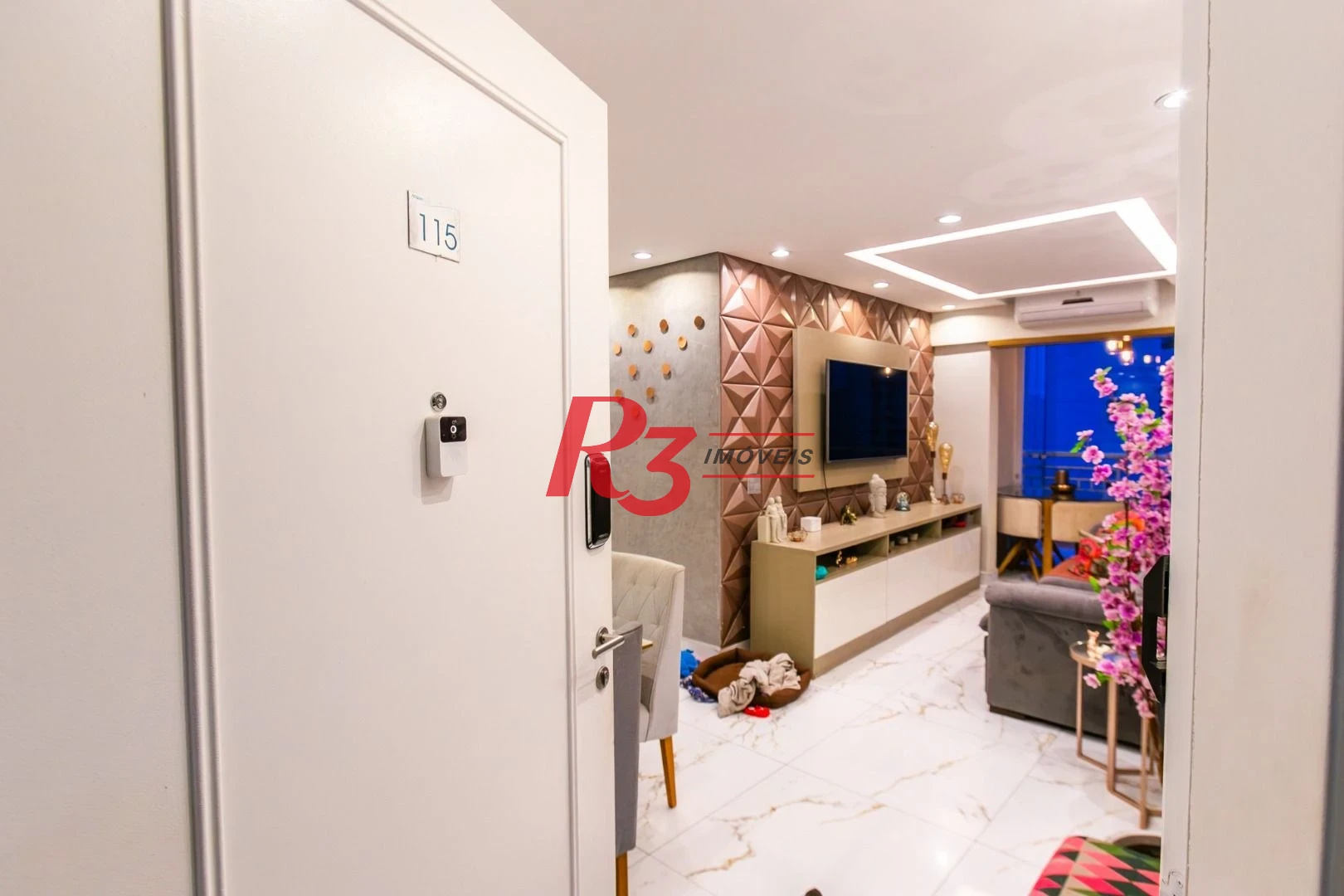 Apartamento com 3 dormitórios à venda, 84 m² por R$ 840.000,00 - Marapé - Santos/SP