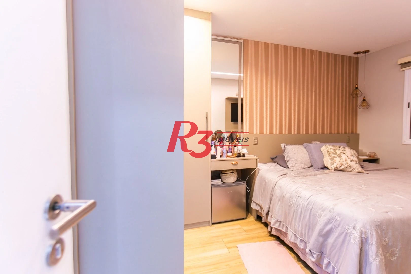 Apartamento com 3 dormitórios à venda, 84 m² por R$ 840.000,00 - Marapé - Santos/SP