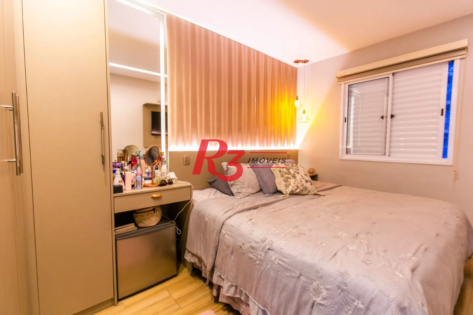 Apartamento com 3 dormitórios à venda, 84 m² por R$ 840.000,00 - Marapé - Santos/SP