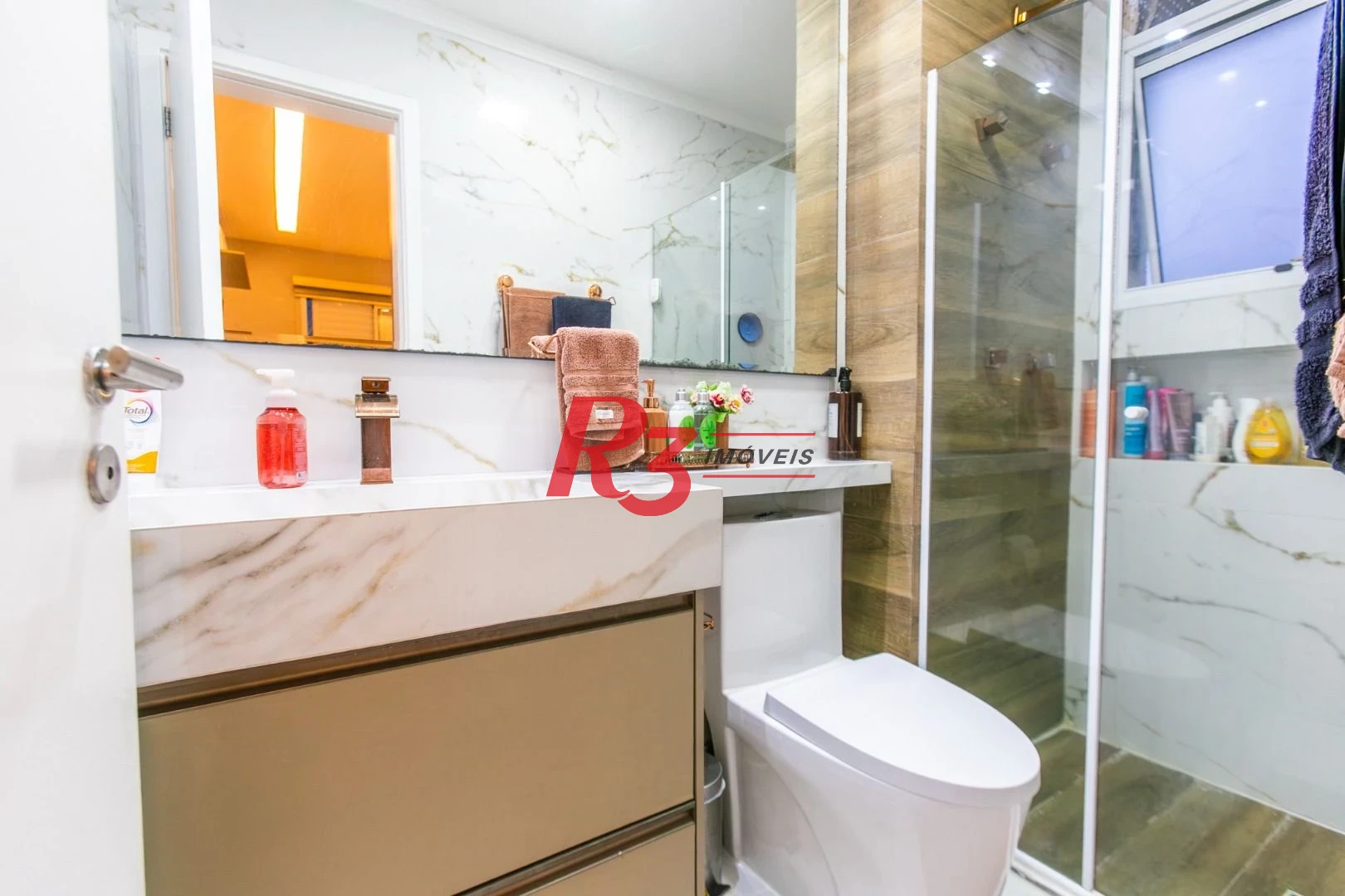 Apartamento com 3 dormitórios à venda, 84 m² por R$ 840.000,00 - Marapé - Santos/SP