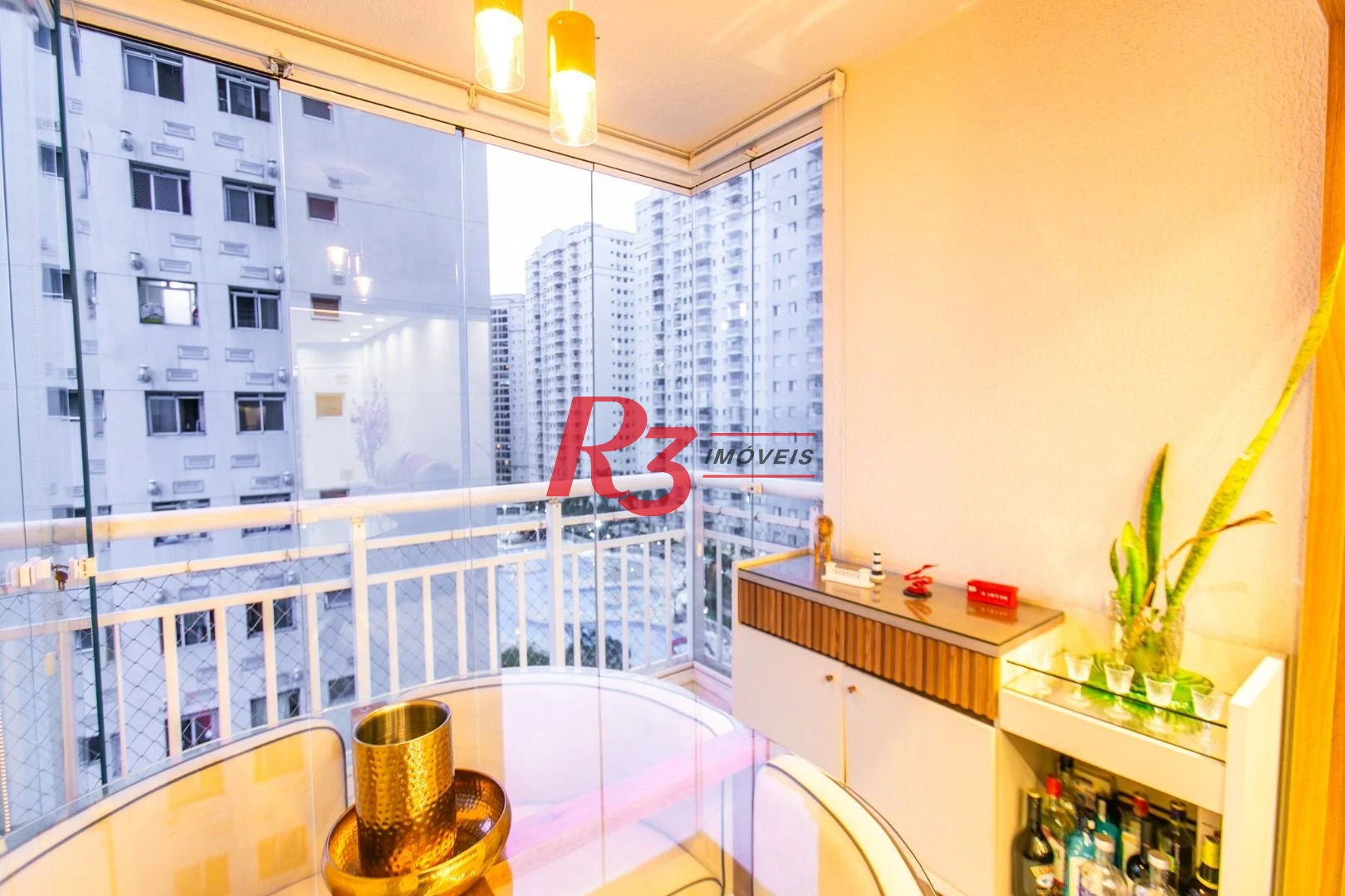 Apartamento com 3 dormitórios à venda, 84 m² por R$ 840.000,00 - Marapé - Santos/SP