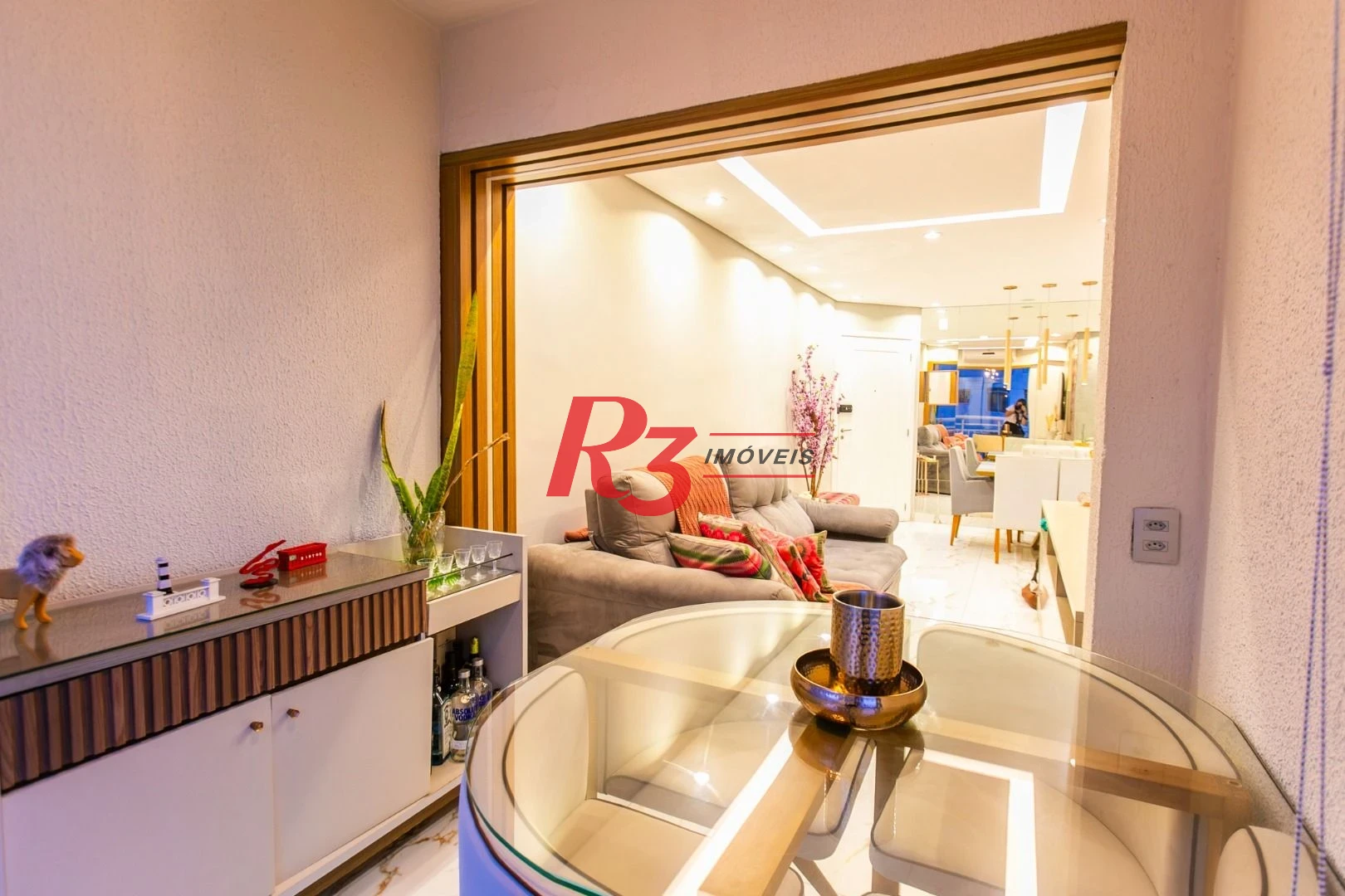 Apartamento com 3 dormitórios à venda, 84 m² por R$ 840.000,00 - Marapé - Santos/SP
