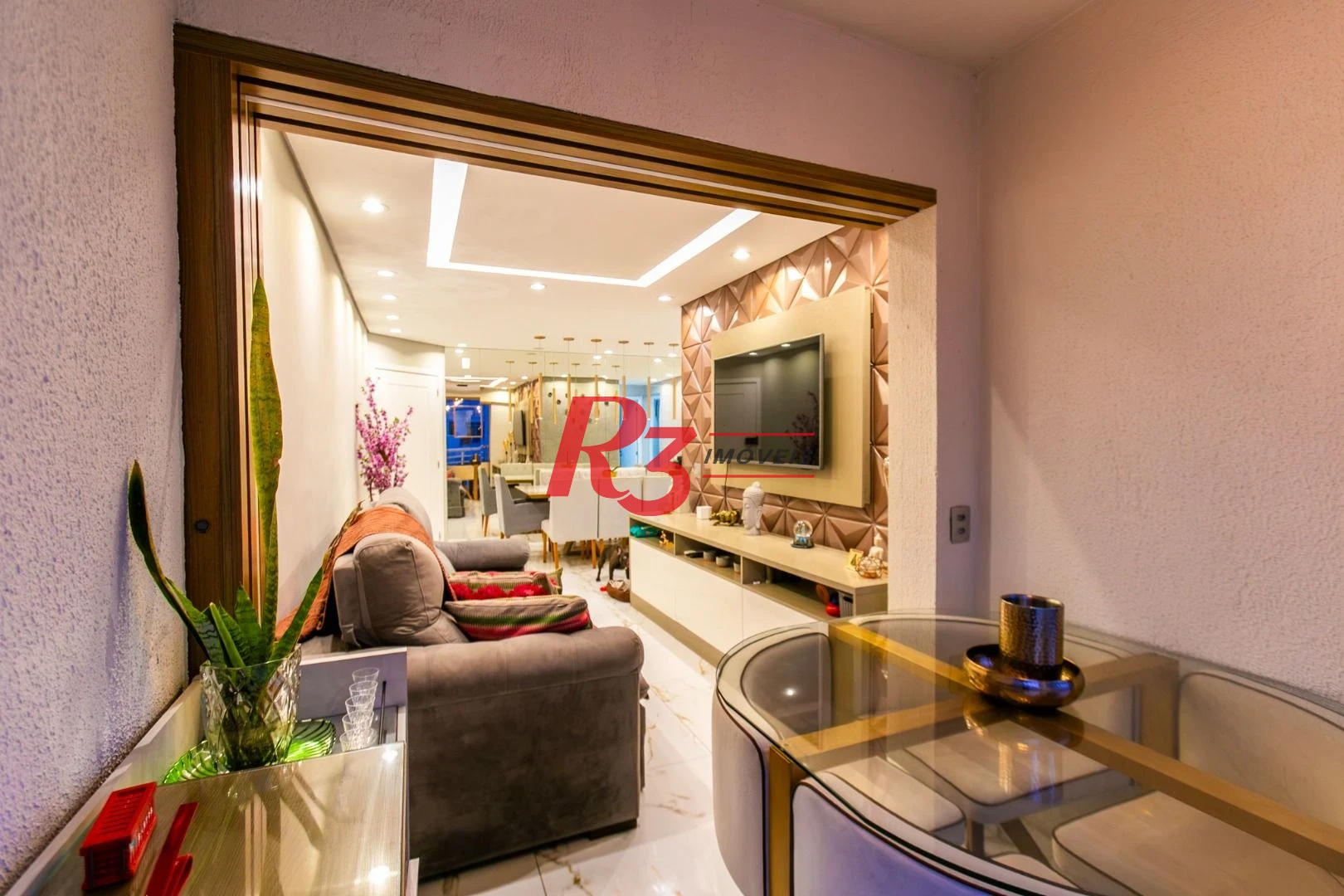 Apartamento com 3 dormitórios à venda, 84 m² por R$ 840.000,00 - Marapé - Santos/SP