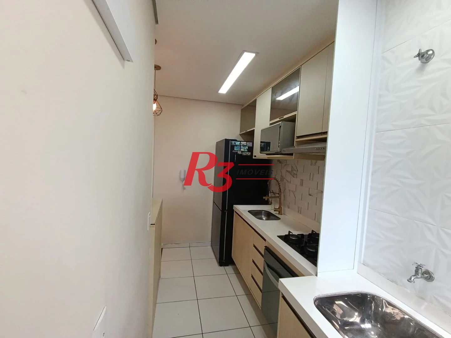 Apartamento com 2 dormitórios à venda, 45 m² por R$ 320.000,00 - Castelo - Santos/SP