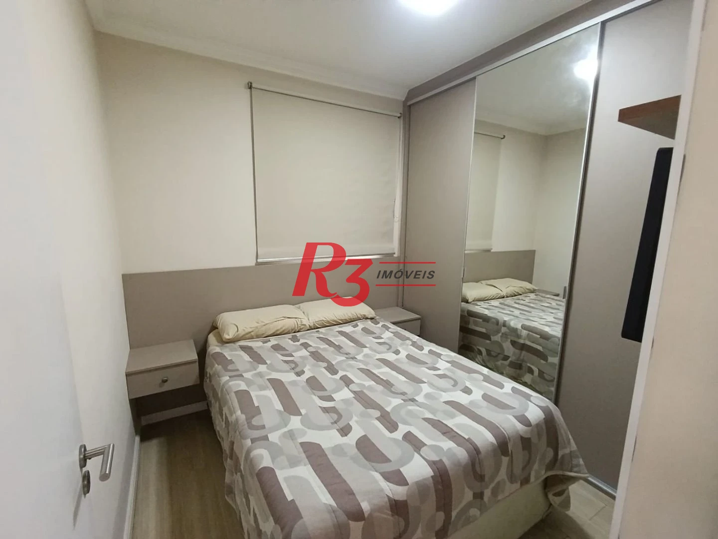Apartamento com 2 dormitórios à venda, 45 m² por R$ 320.000,00 - Castelo - Santos/SP