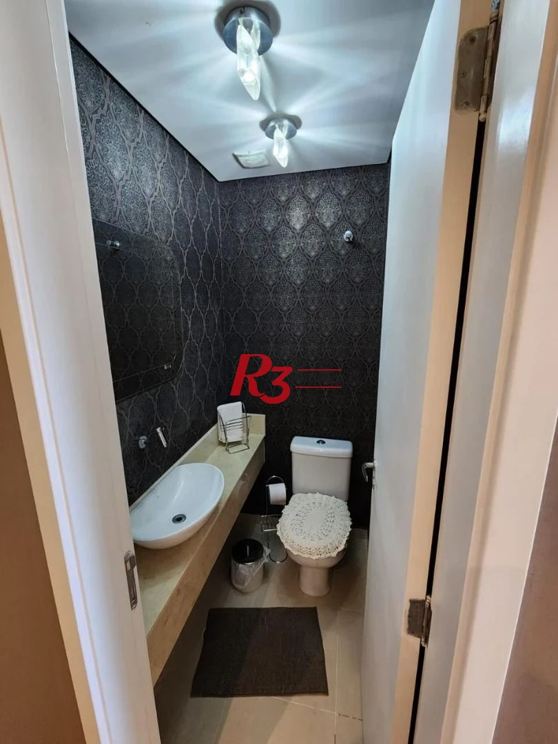 Apartamento com 3 dormitórios à venda, 132 m² por R$ 1.750.000,00 - Ponta da Praia - Santos/SP
