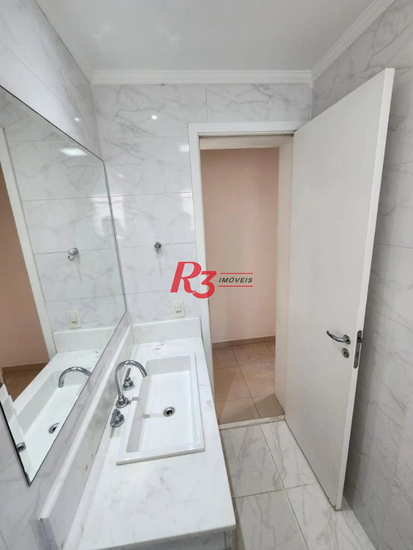Apartamento com 3 dormitórios à venda, 132 m² por R$ 1.750.000,00 - Ponta da Praia - Santos/SP