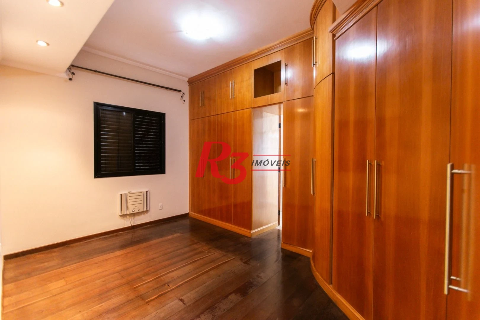 Apartamento à venda, 157 m² por R$ 1.170.000,00 - Embaré - Santos/SP