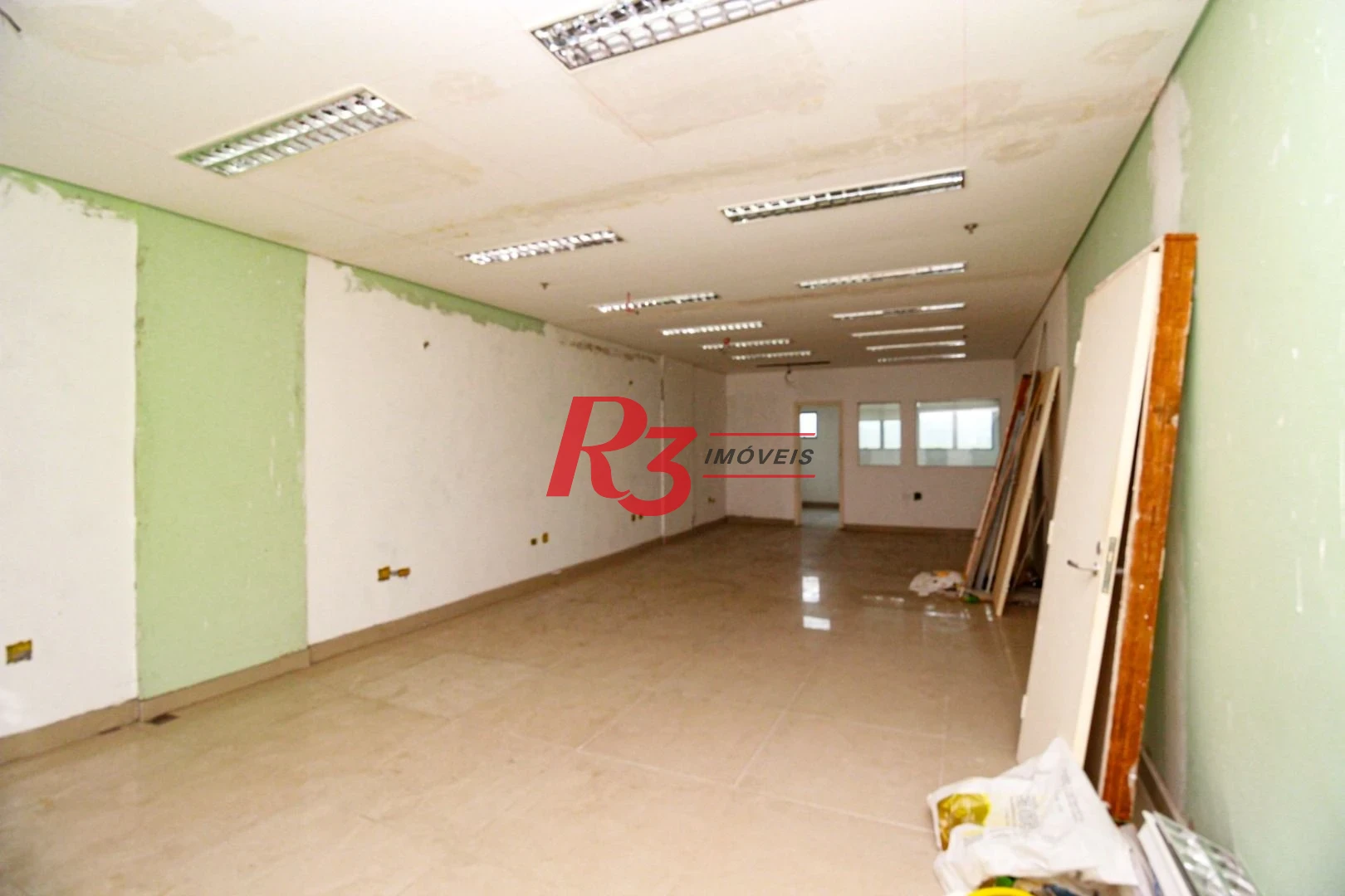 Sala para alugar, 90 m² por R$ 3.600,00/mês - Centro - Santos/SP
