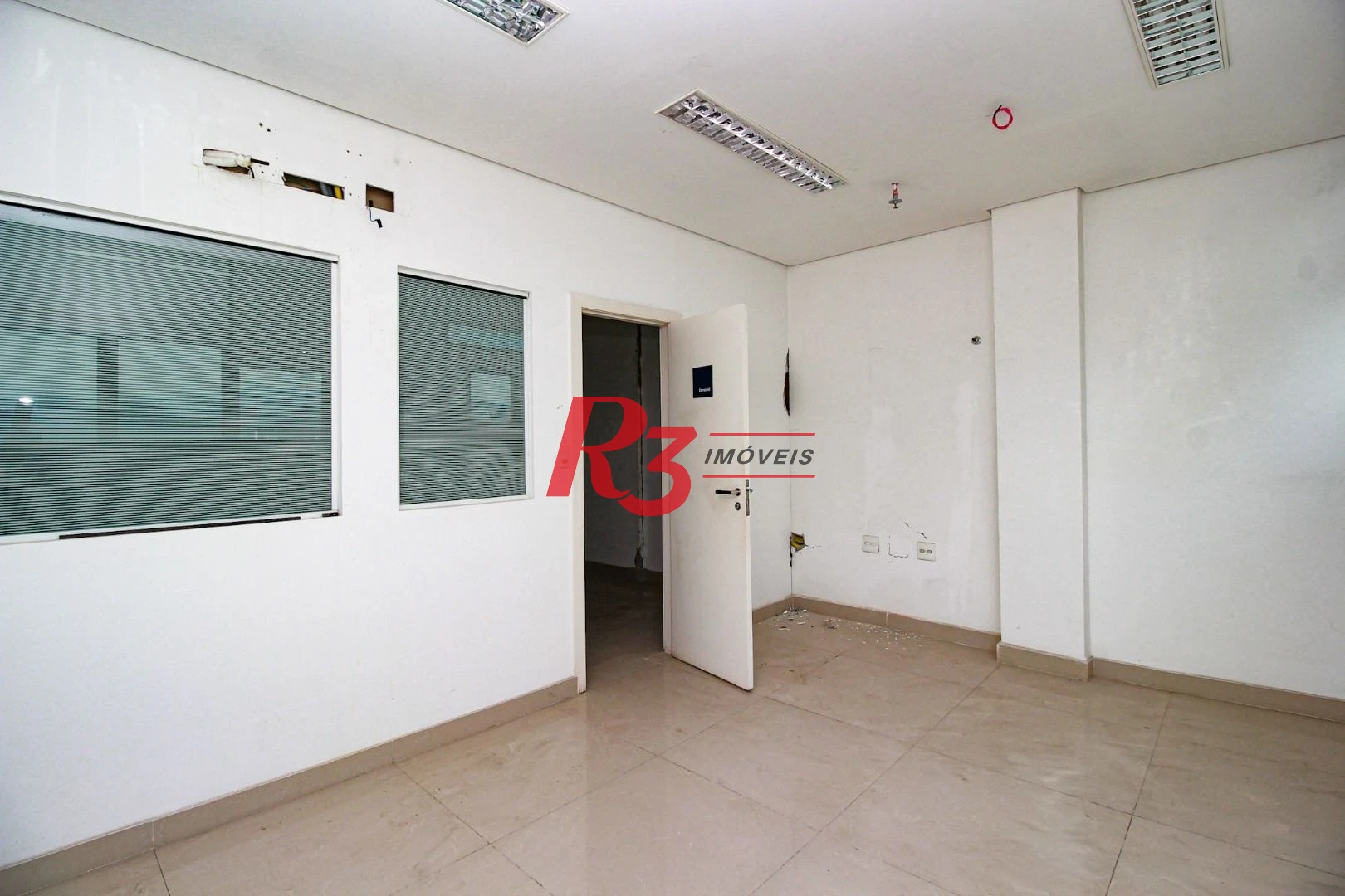Sala para alugar, 90 m² por R$ 3.600,00/mês - Centro - Santos/SP
