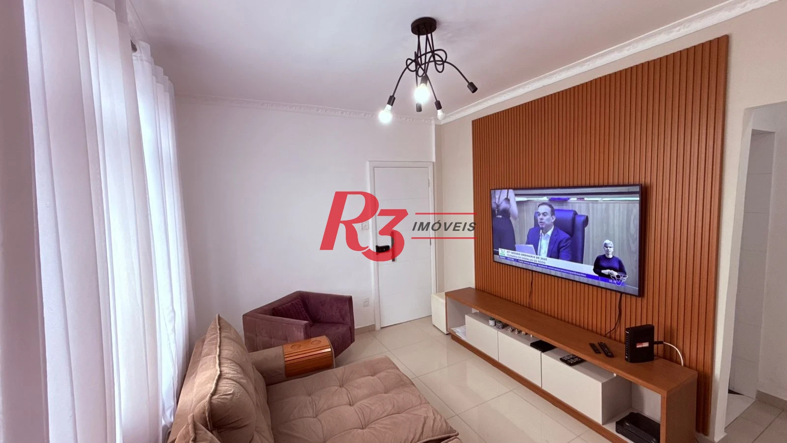 Apartamento com 2 dormitórios à venda, 67 m² por R$ 380.000,00 - Macuco - Santos/SP