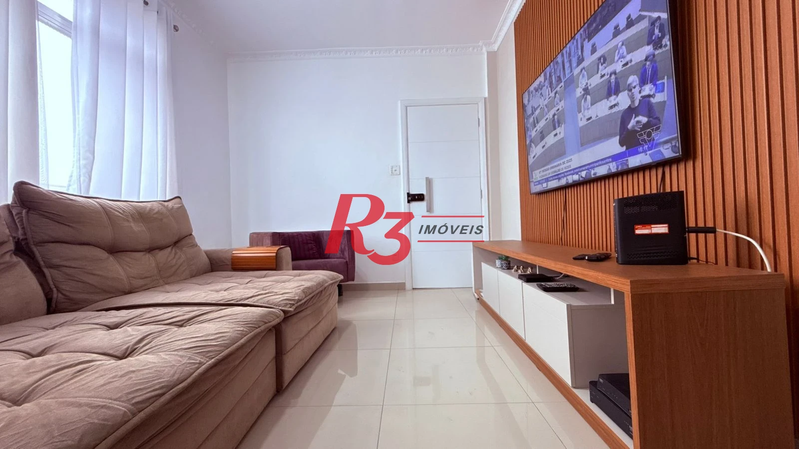 Apartamento com 2 dormitórios à venda, 67 m² por R$ 380.000,00 - Macuco - Santos/SP