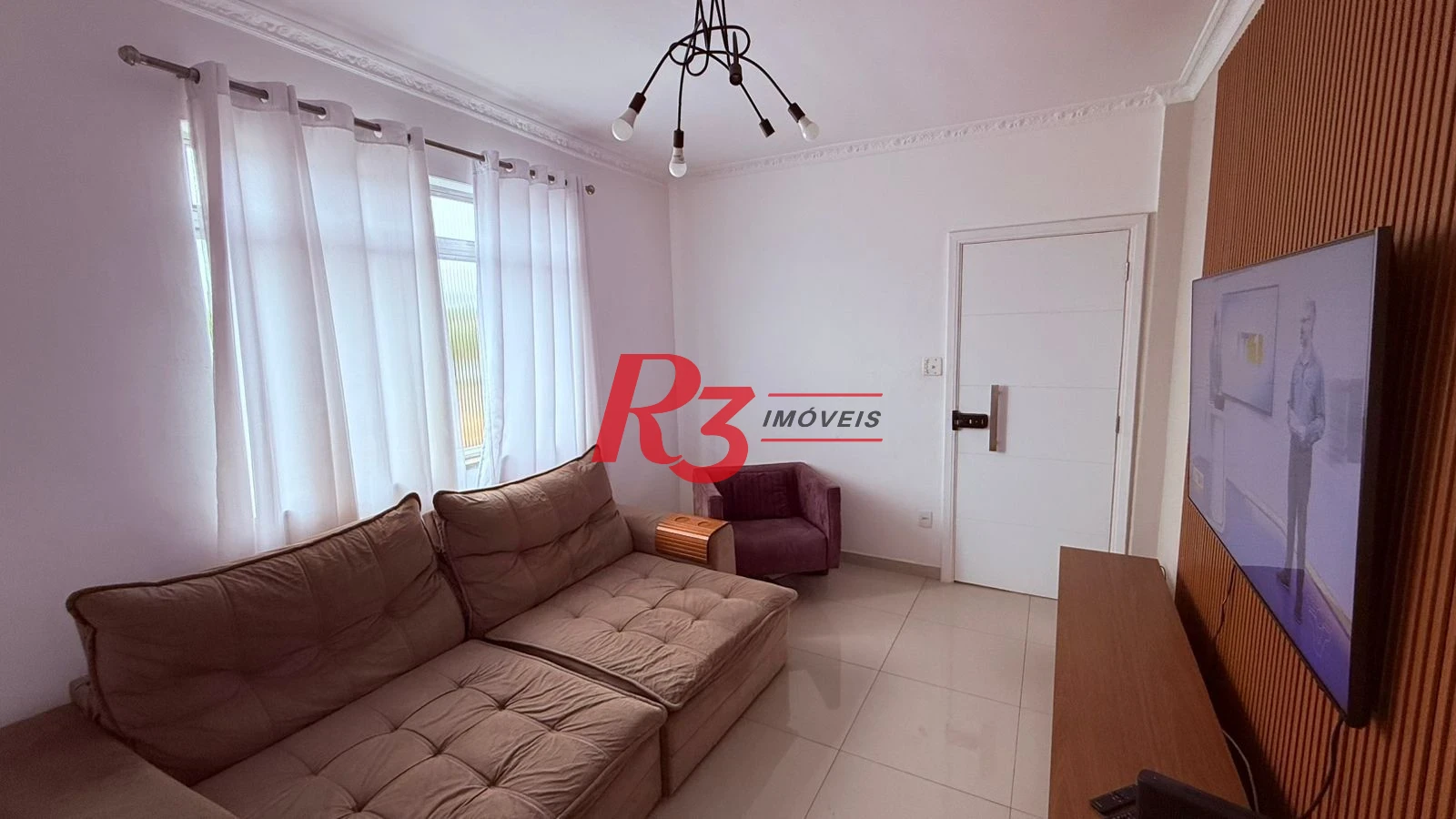Apartamento com 2 dormitórios à venda, 67 m² por R$ 380.000,00 - Macuco - Santos/SP