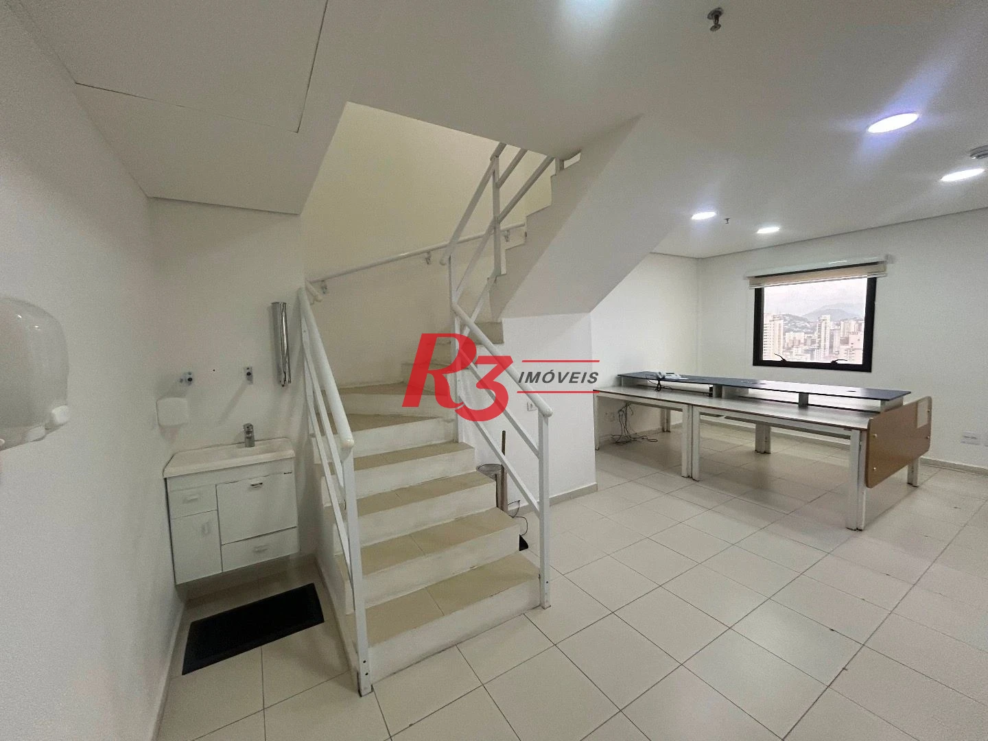 Sala para alugar, 85 m² por R$ 7.500,00/mês - Boqueirão - Santos/SP