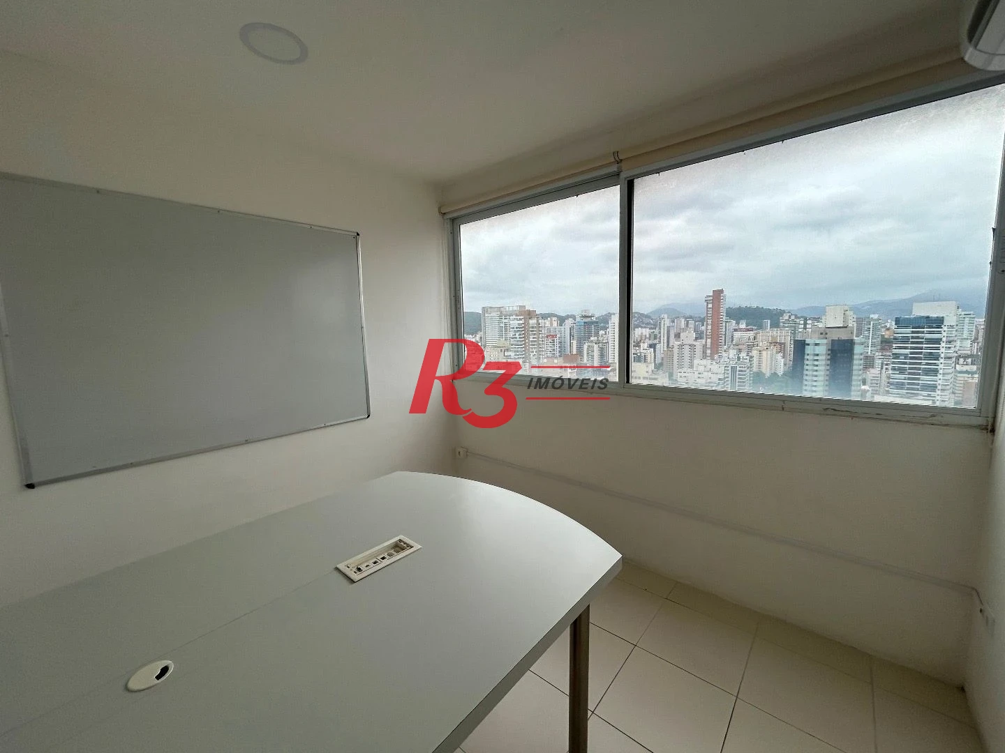 Sala para alugar, 85 m² por R$ 7.500,00/mês - Boqueirão - Santos/SP