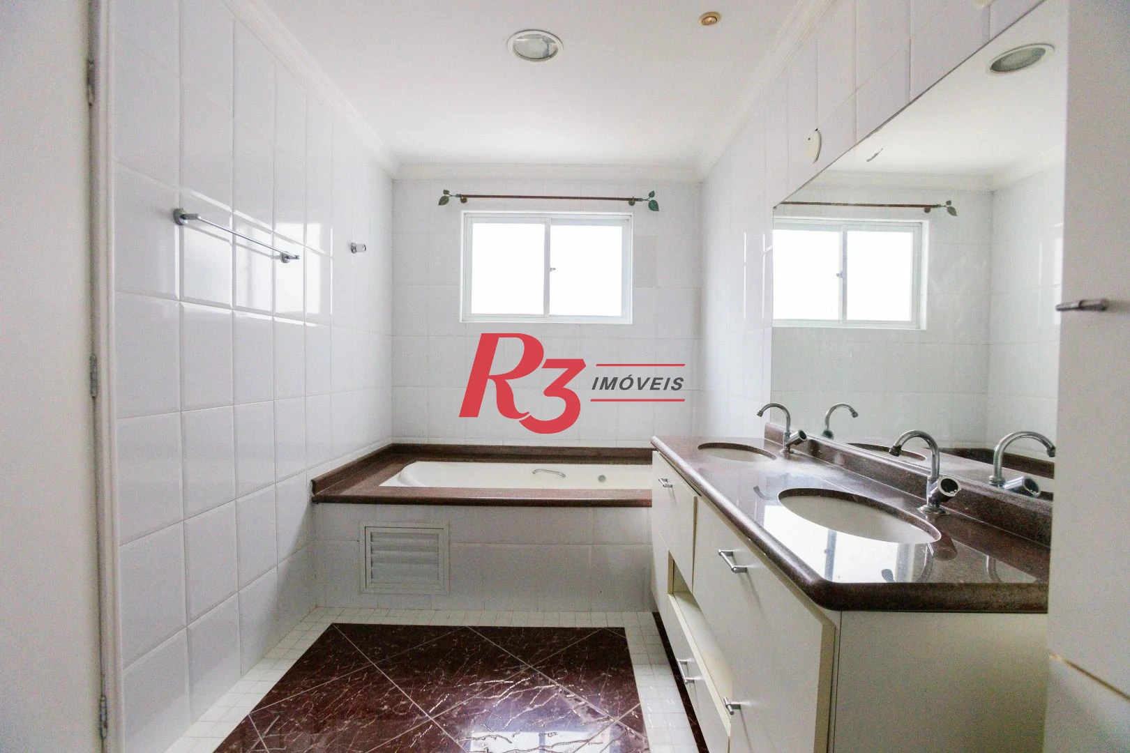 Casa à venda, 277 m² por R$ 1.490.000,00 - Boqueirão - Santos/SP