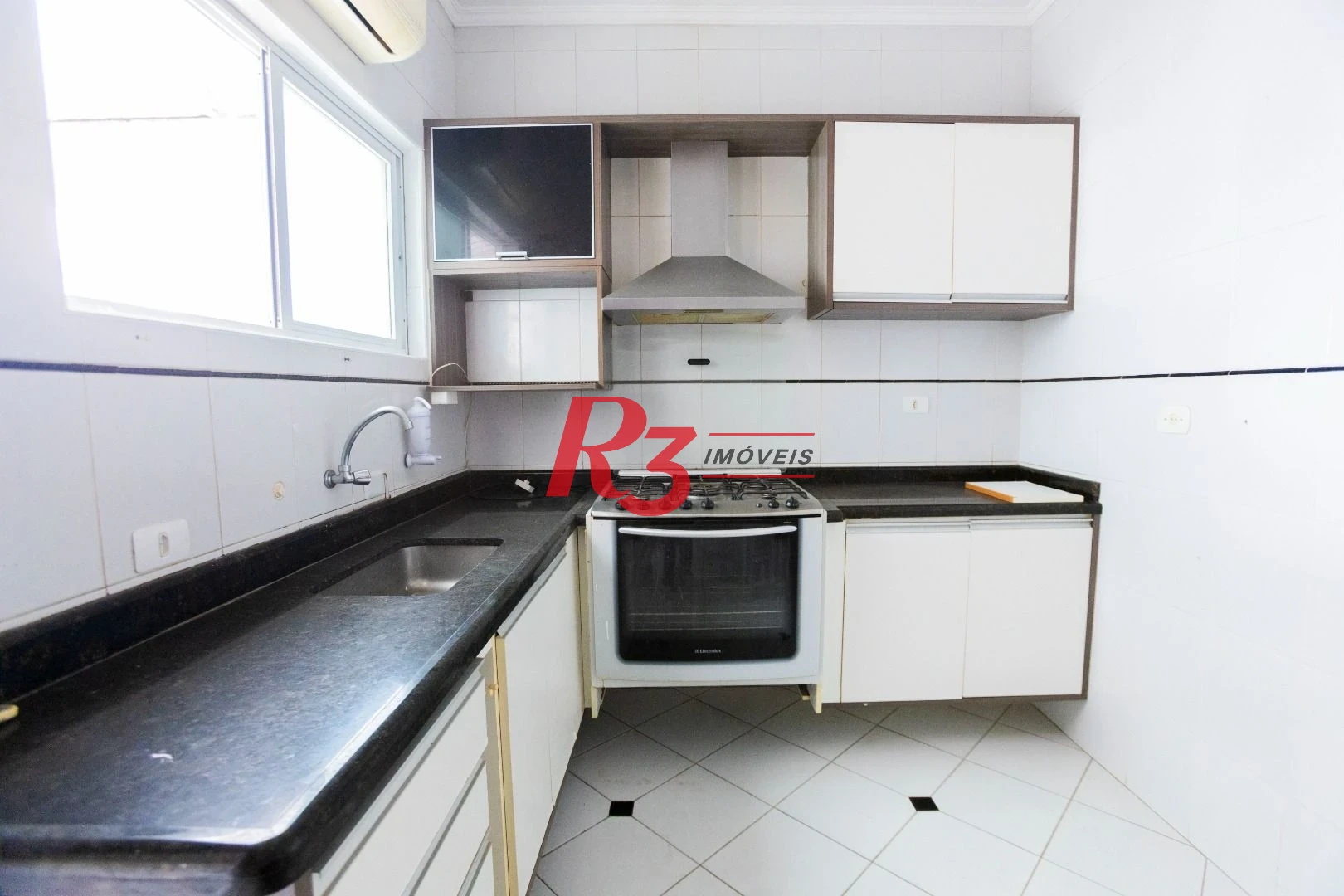 Casa à venda, 277 m² por R$ 1.490.000,00 - Boqueirão - Santos/SP