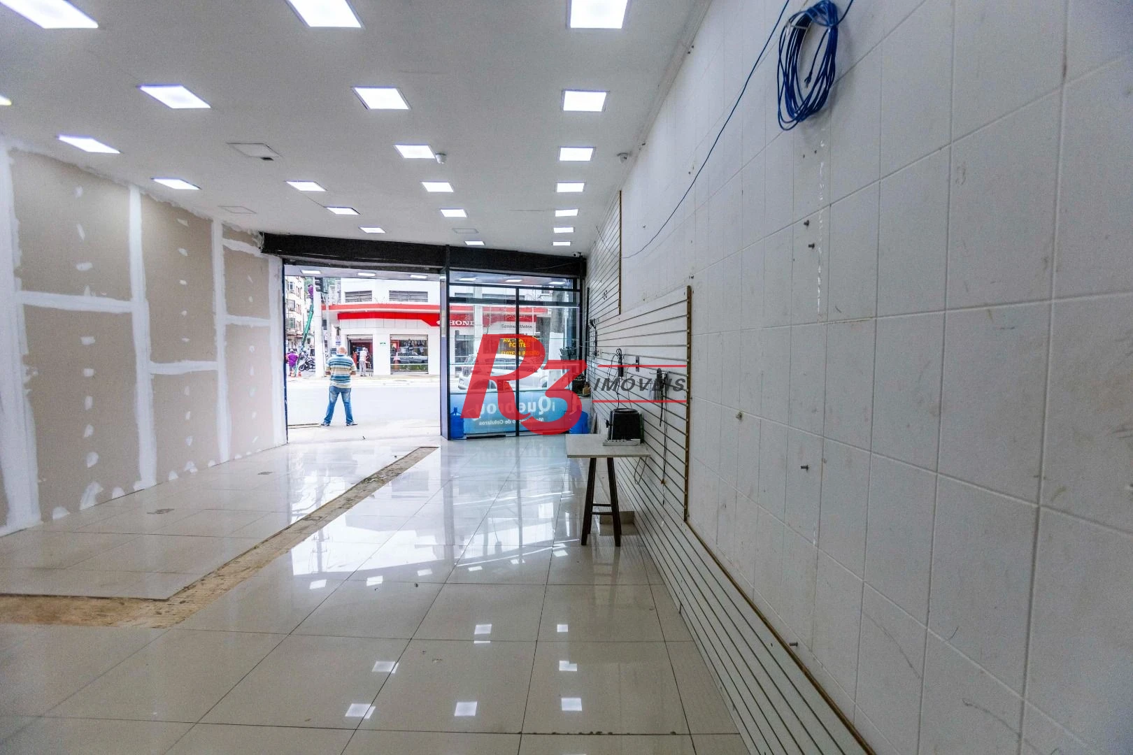 Loja para alugar, 30 m² por R$ 3.000,00/mês - Centro - Santos/SP