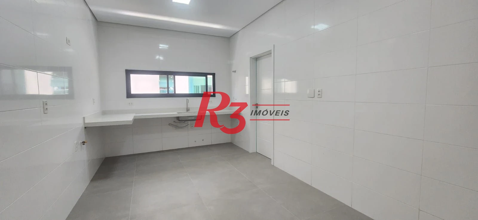 Casa à venda, 230 m² por R$ 2.450.000,00 - Embaré - Santos/SP