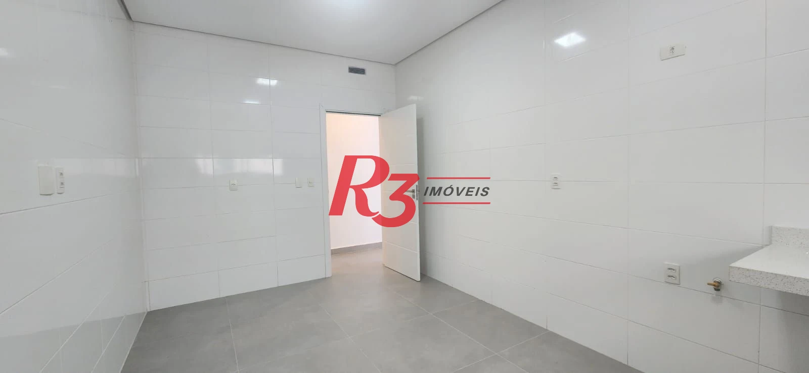 Casa à venda, 230 m² por R$ 2.450.000,00 - Embaré - Santos/SP
