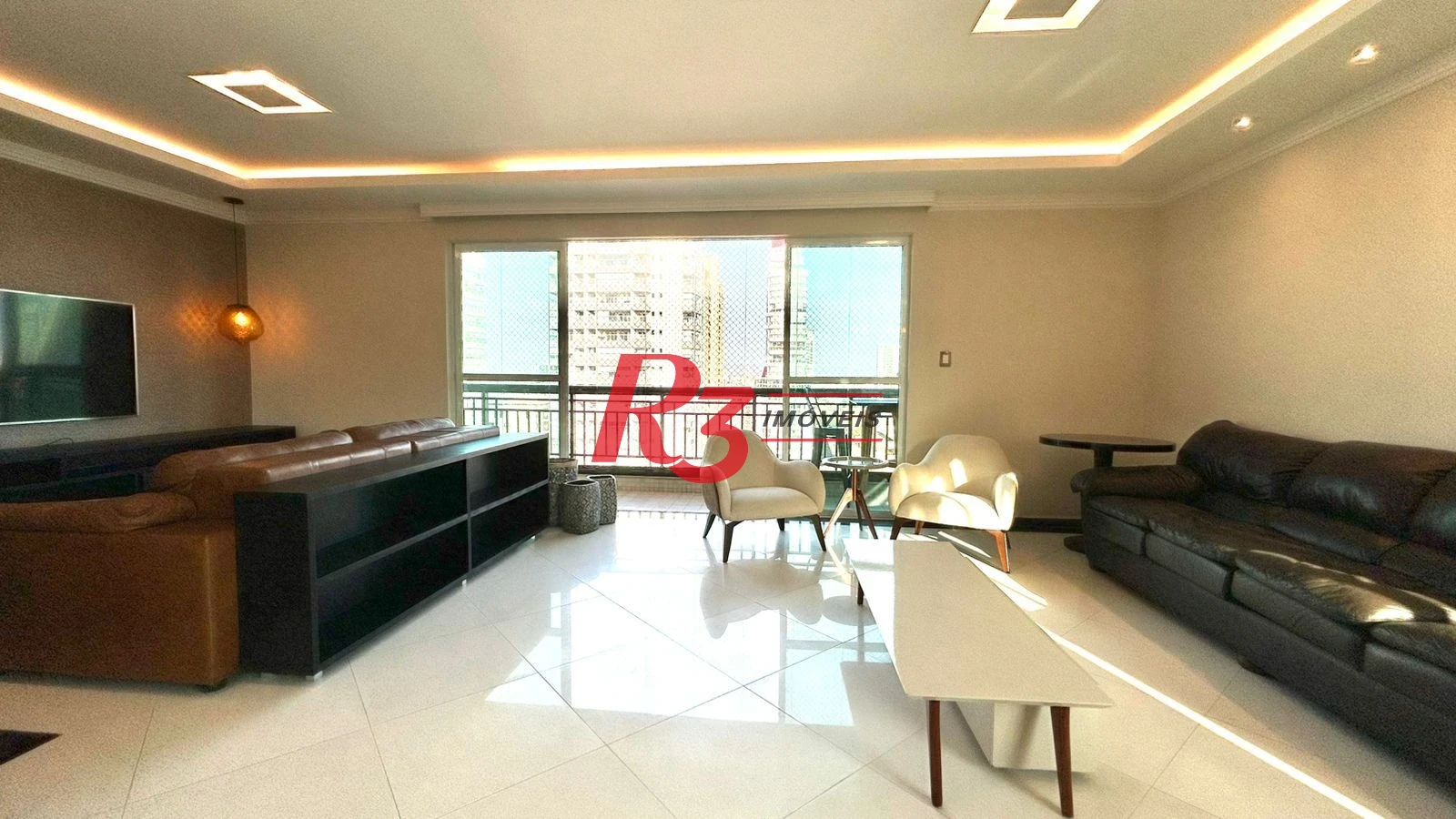 Apartamento com 3 dormitórios para alugar, 198 m² por R$ 16.000,00/mês - Gonzaga - Santos/SP