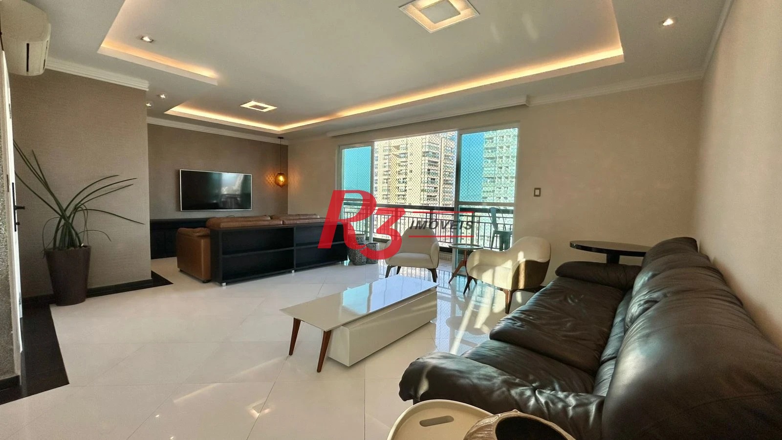 Apartamento com 3 dormitórios para alugar, 198 m² por R$ 16.000,00/mês - Gonzaga - Santos/SP